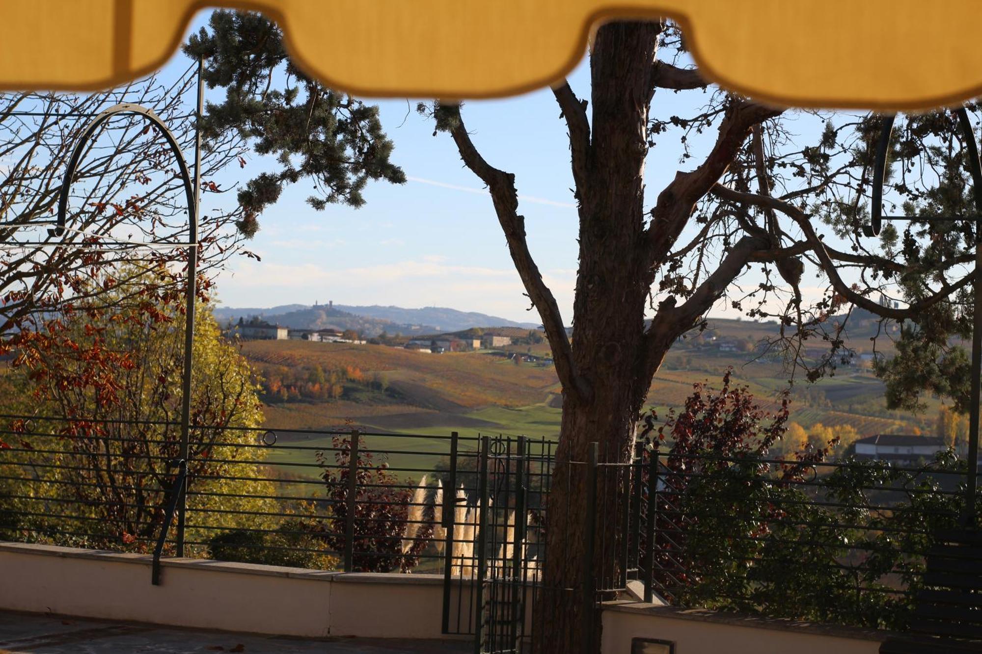Locanda Del Boscogrande Montegrosso d'Asti Exterior photo