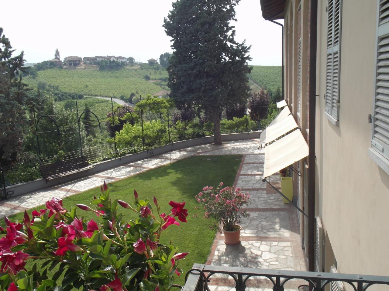 Locanda Del Boscogrande Montegrosso d'Asti Exterior photo